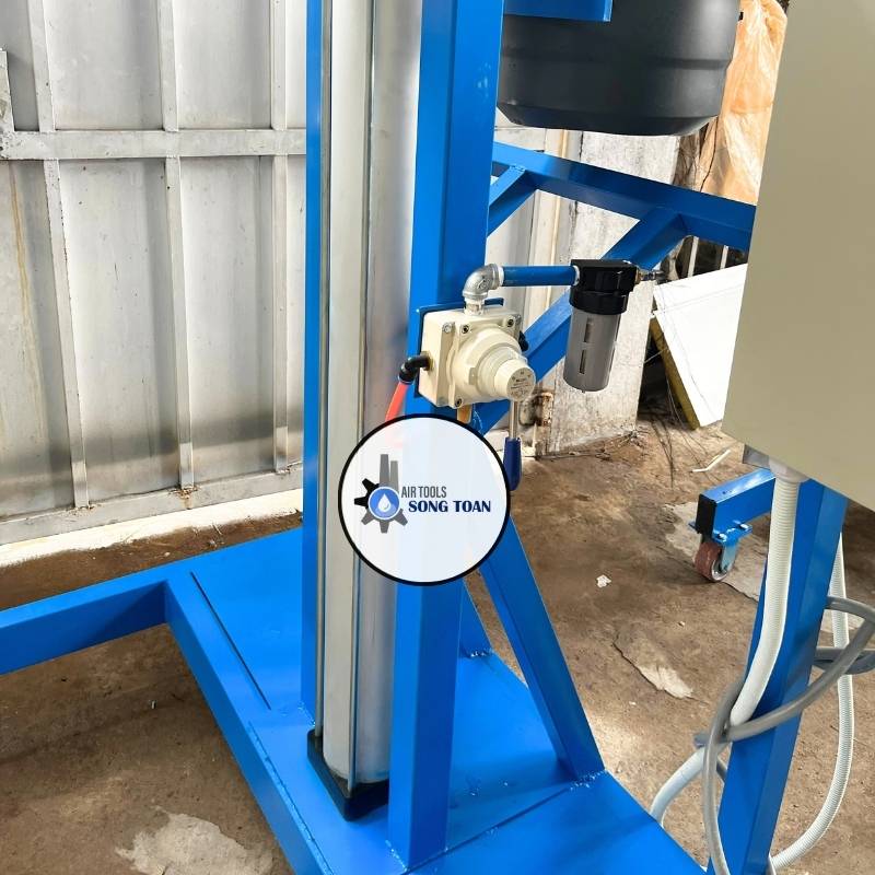 Máy khuấy sơn công nghiệp thùng 1000L công suất lớn